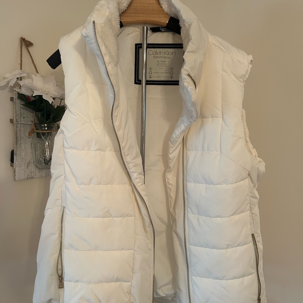 XL puffer vest